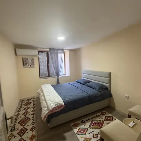 Old Street 2 Podgorica