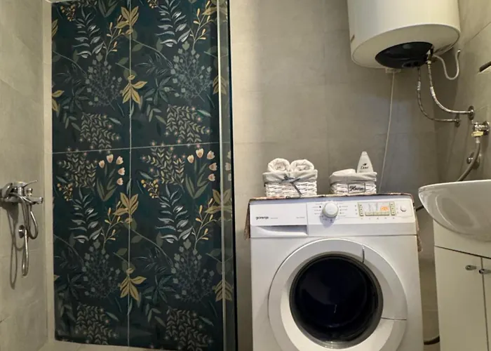 Old Street 2 ポドゴリツァ